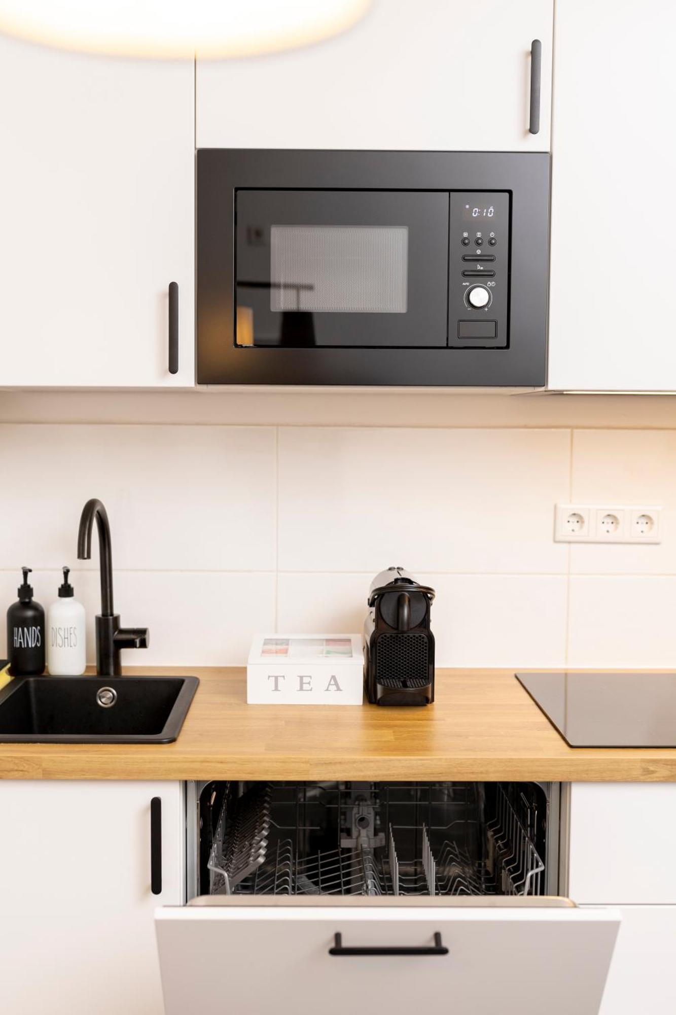 Olive Apartments - 2X Kingsize Betten - Sehr Zentral เลเวอร์คูเซน ภายนอก รูปภาพ