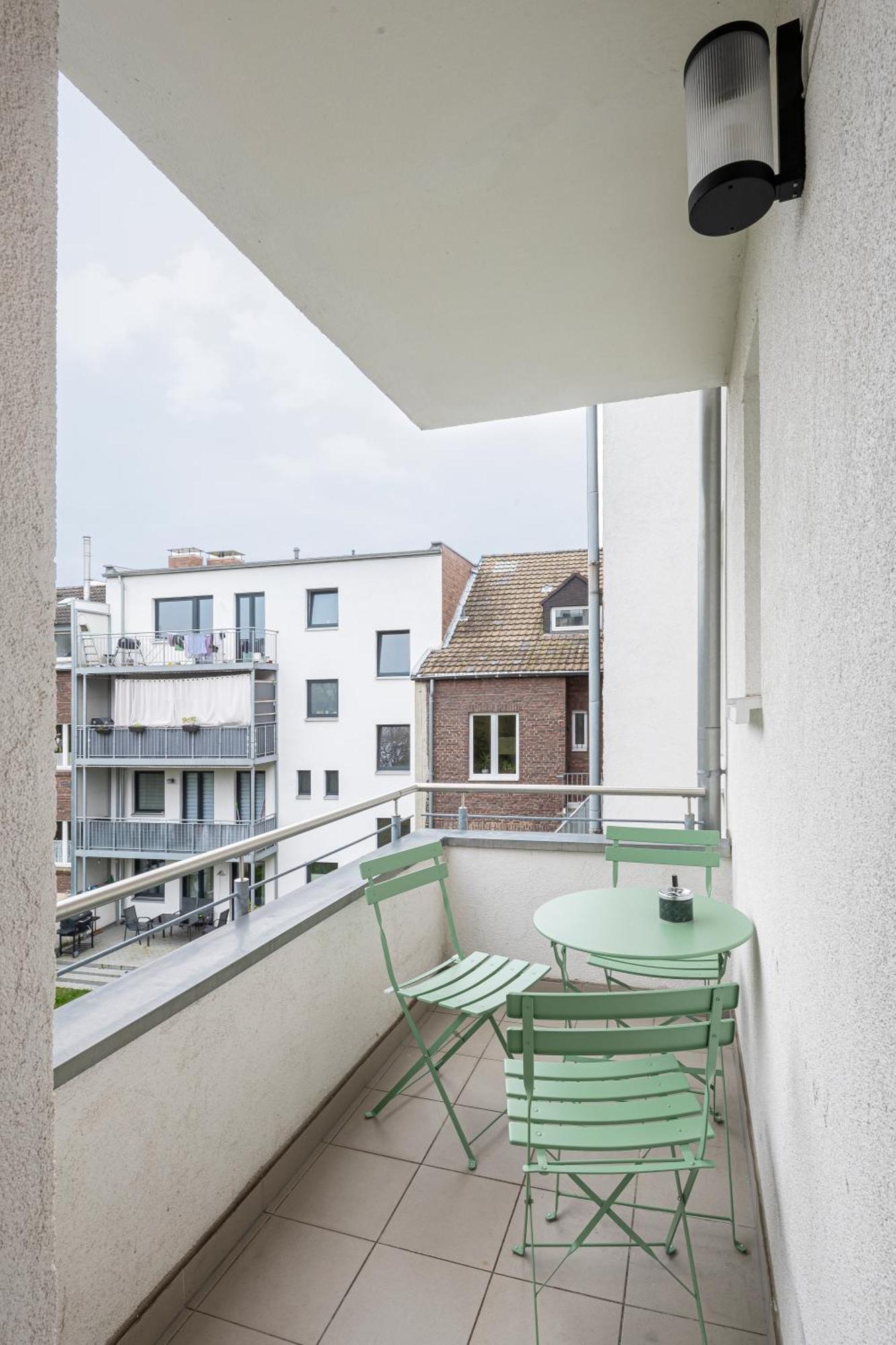 Olive Apartments - 2X Kingsize Betten - Sehr Zentral เลเวอร์คูเซน ภายนอก รูปภาพ